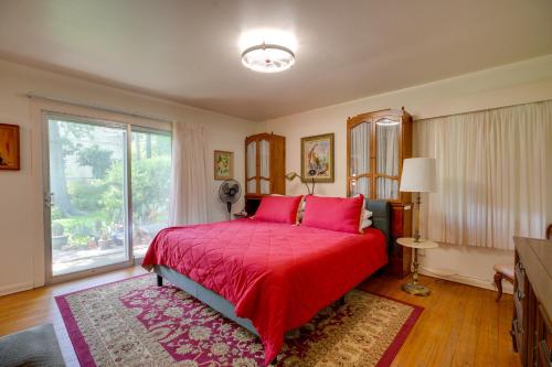 Eclectic San Antonio Home with 2 Patios 5 Mi to Dtwn - image 13