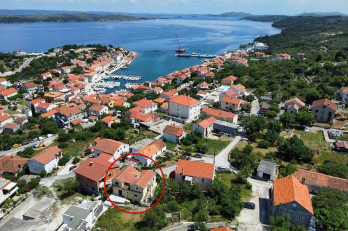  Apartments with a parking space Sali, Dugi otok - 16324 in Sali