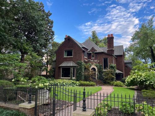 . The Historic Leech House!