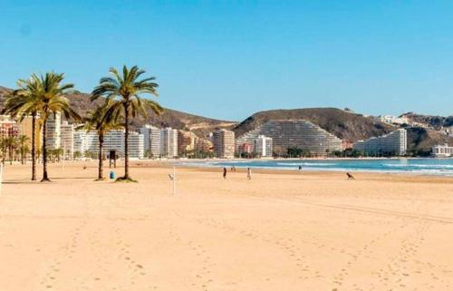 Apartamento de lujo en Cullera con Aire Acondicionado y posibilidad de Parking