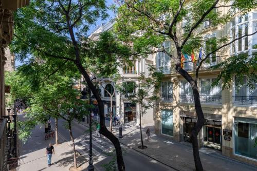Baron Suites Reina 4