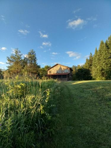 Private Country Retreat on 80 acres