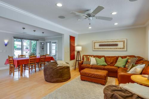 Novato Getaway Pool, Hot Tub, Near SF Bay! in Νοβάτο (Καλιφόρνια)