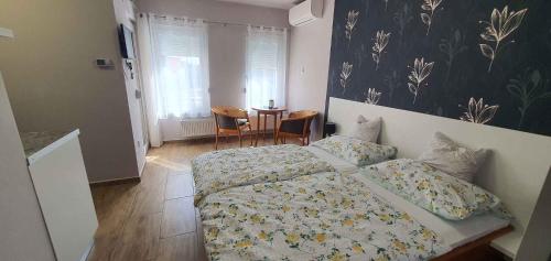 1 double bed
