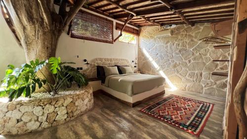 Roots Tree House