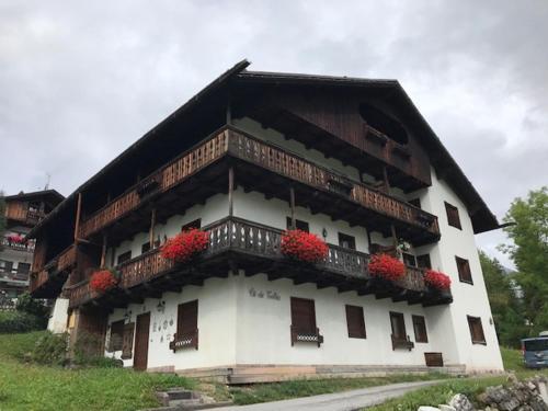 Appartamento Crignes - Apartment - Cortina d`Ampezzo