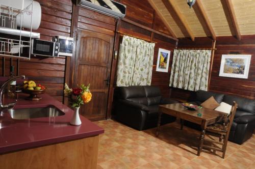 kuchyně, Cabanas Valle del Cabriel in Villatoya