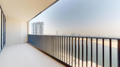 Primestay - Harbour Gate Tower 2BR Creek Harbour - image 13