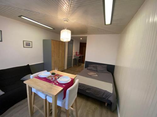Au Bouquet Troyen - Wifi - Calme et tranquillité 1