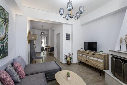 Suites 33 2
