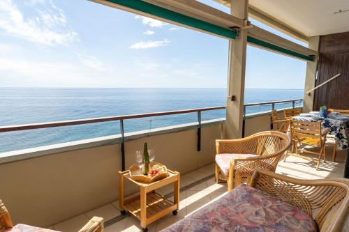 Horizon by the Sea with Pool by Wonderful Italy