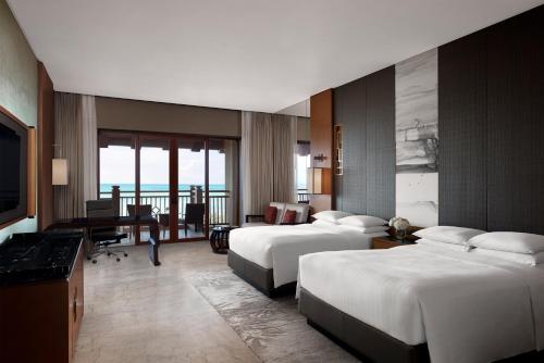 Haikou Marriott Hotel photo 2