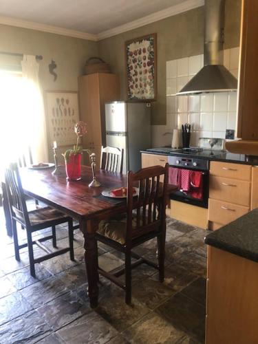 The Lemon Tree Self- Catering The Lemon Tree Self- Catering