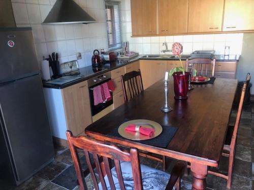 The Lemon Tree Self- Catering The Lemon Tree Self- Catering