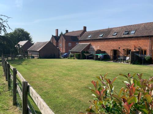 Irelands Farm Cottages