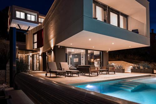 Villa Infinity - Luxurious seaview Villa with enchanting Pool, Kali (foto 2)