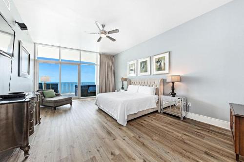 Turquoise Place Unit 2205D - image 7