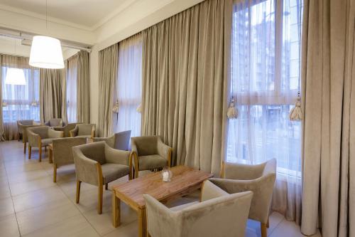 Restaurant, Facon Del Mar Hotel in La Perla