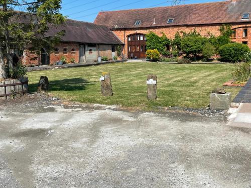 Irelands Farm Cottages in Castle Bromwich