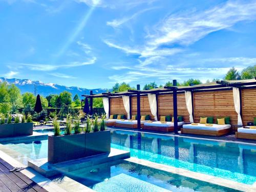 Alpina Luxury Chalets - image 7