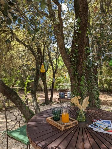 Les Jardins d'Holi proche Uzès