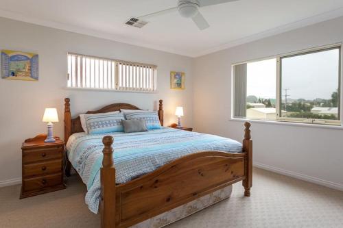 Hindmarsh Hideaway- Waterfront pet friendly NBN Private jetty