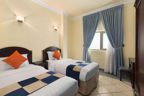 Howard Johnson Dammam Hotel photo 2