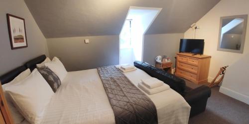 Deluxe Double Room with Bath