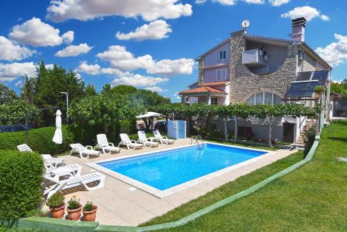 Apartments Biskupije 810 - Location saisonnière - Medulin