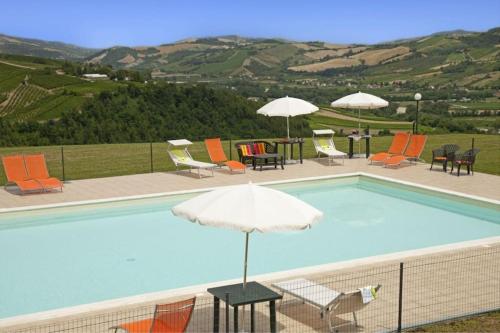 L'Aurora B&B - Rural Villa With Private Pool & Panoramic View Near Montelparo
