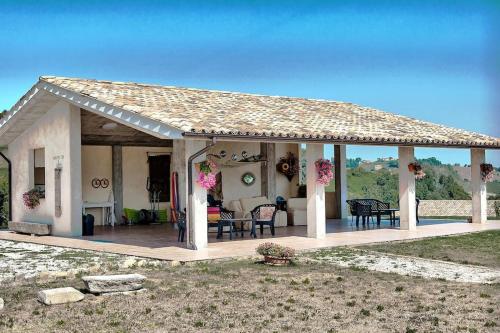 L'Aurora B&B - Rural Villa With Private Pool & Panoramic View Near Montelparo