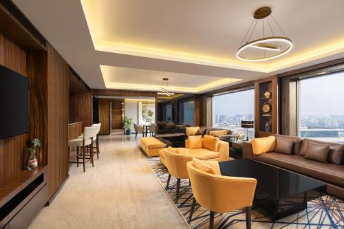 Courtyard by Marriott Mumbai International Airport, Bombay (foto 7)