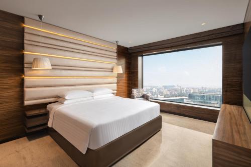 Courtyard by Marriott Mumbai International Airport, Bombay (foto 8)