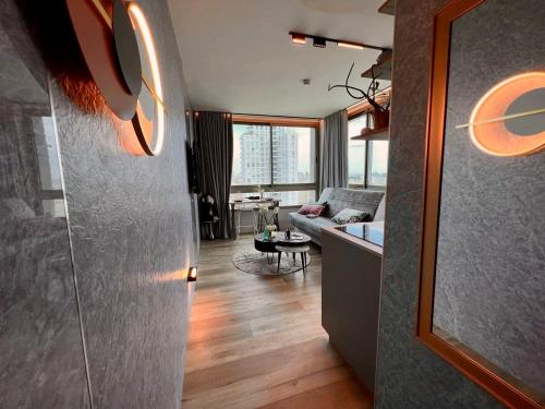 Instalaciones, C Tower Apartments in Netanya