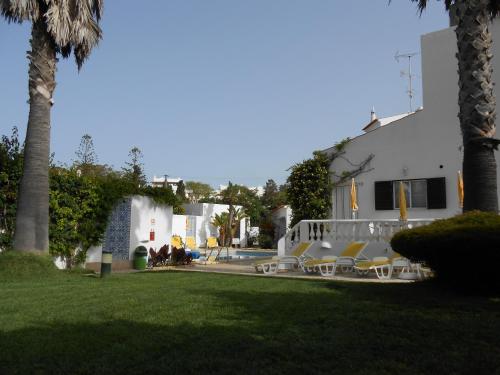 Сад, Dona Ana Garden in Лагос