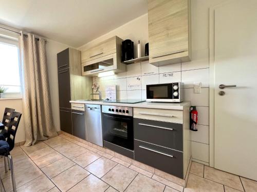 keuken, HAUS HOLIDAY - Wohnung 2 in Dahme