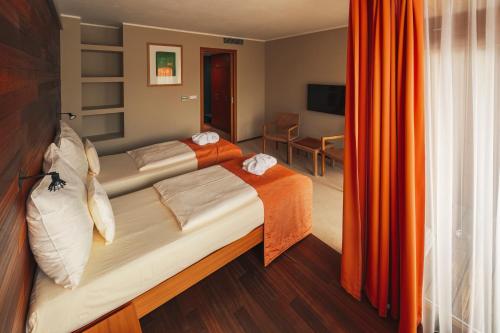 Superior Twin Room with Free Wellness Entrance
