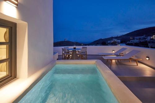 المنطقة المحيطة, Lerion Luxury Villas in أكروتيري