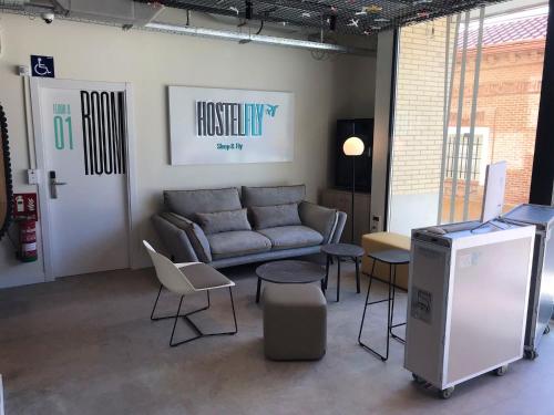 Hostelfly Madrid Airport, Madrid (photo 9)