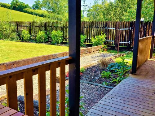 The Malvern Hills, Courtyard Cabins,Tom Cabin