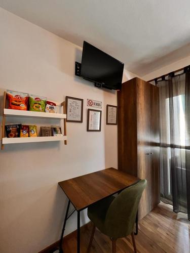 Facilities, What's Up Tirana in Tirana