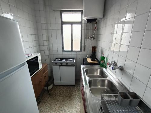 Apartamento 3 dormitorios con aire acondicionado, Granada (photo 2)