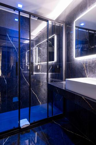 Home at Rome Luxury Navona Room Type - Deluxe Room with City View