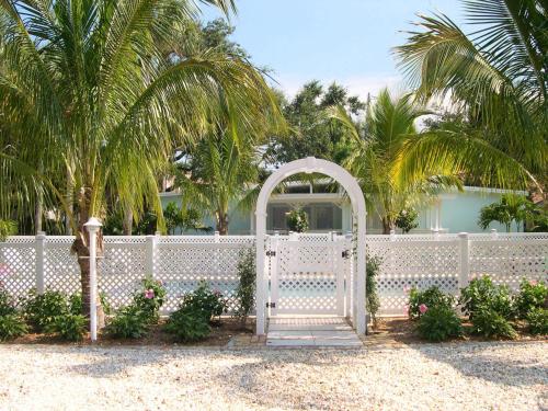 Orchid Island Cottages