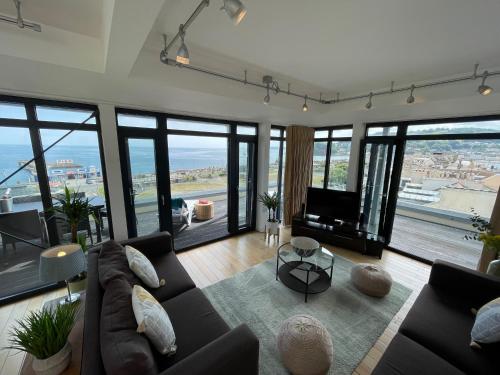 Riviera Apartments, Teignmouth - Seafront Penthouse Apartments with Large Wrap-Around Balconies & Stunning Sea Views