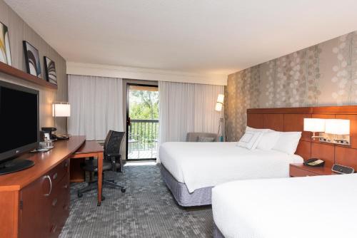 Queen Room with Two Queen Beds