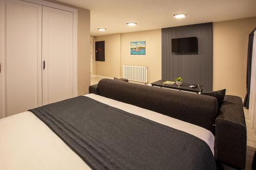 Moss Suites Hotel - image 3