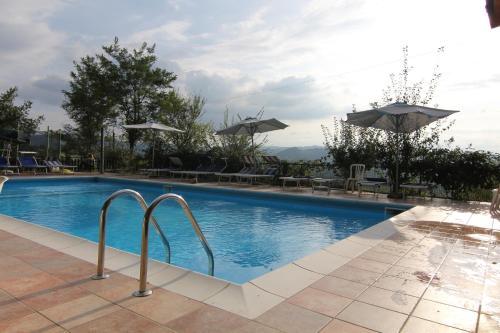 Úszómedence, Agriturismo Ca' Isotta in Castello Di Serravalle