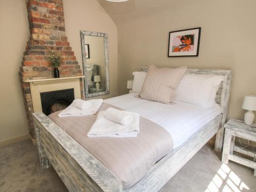 ทัศนียภาพภายนอกโรงแรม, Number 6 in โคลบรูกเดล