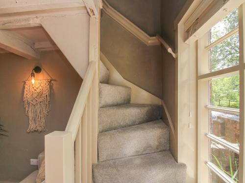 ทัศนียภาพภายนอกโรงแรม, Number 5 in โคลบรูกเดล